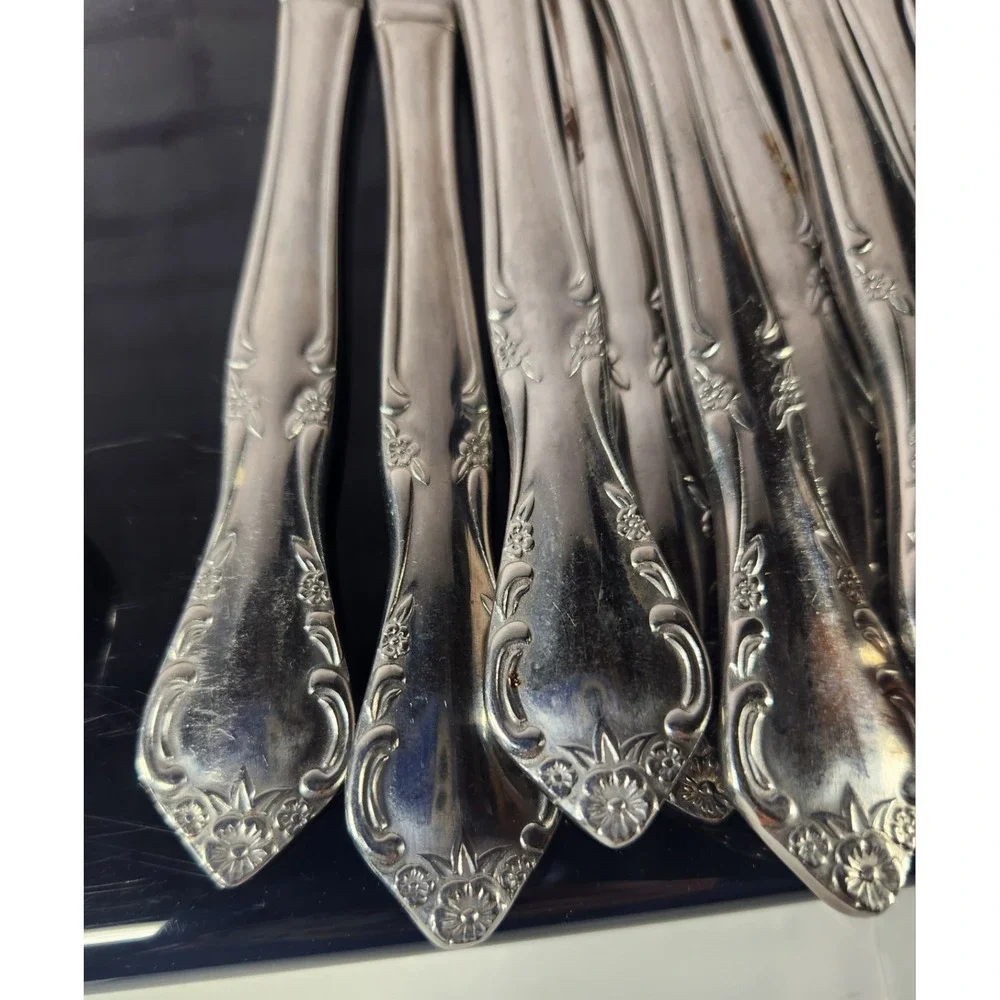 Oneida this set